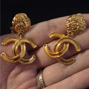 CHANEL earrings, 100% Authentic & vintage 1995 + HTF